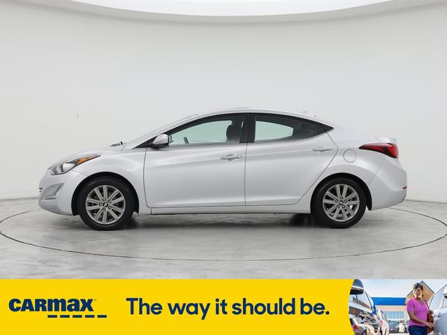 Photo of 2015 Silver Hyundai ELANTRA