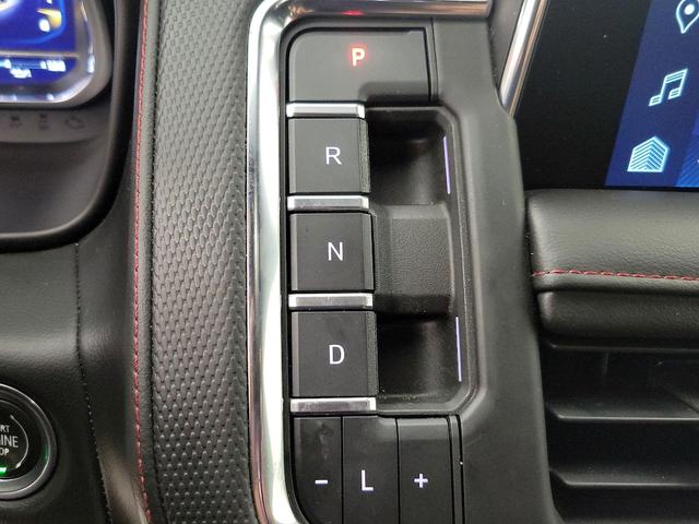 Photo of 2023 White Chevrolet Tahoe