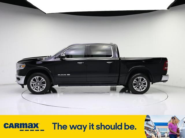 Photo of 2021 Black RAM 1500