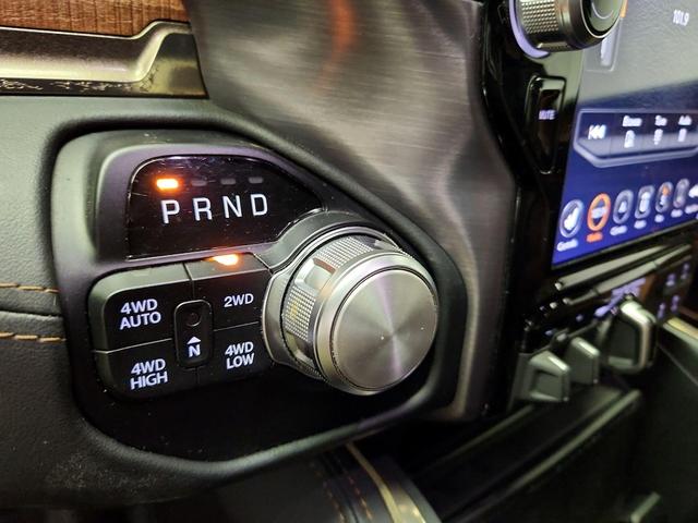 Photo of 2021 Black RAM 1500