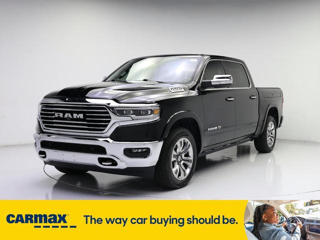 Photo of 2021 Black RAM 1500