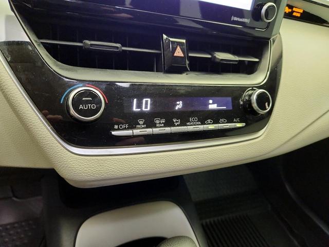 Photo of 2022 Black Toyota Corolla
