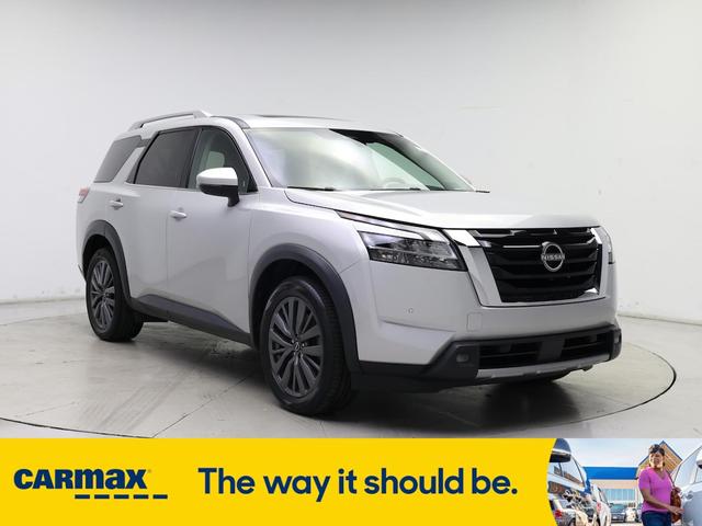 2022 Nissan Pathfinder