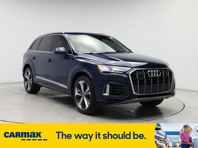 2022 Audi Q7