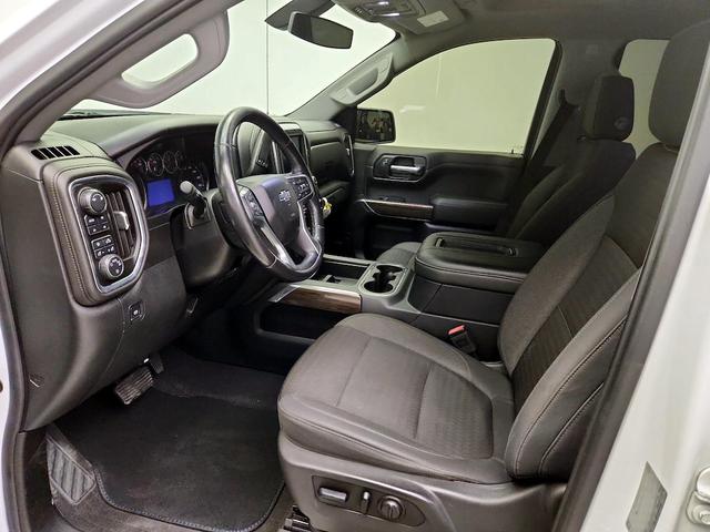 Photo of 2019 White Chevrolet Silverado 1500