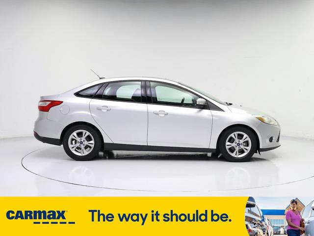 Photo of 2014 Silver Ford Focus