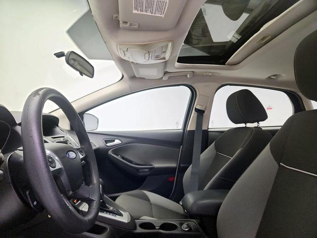 Photo of 2014 Silver Ford Focus