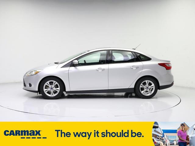 Photo of 2014 Silver Ford Focus