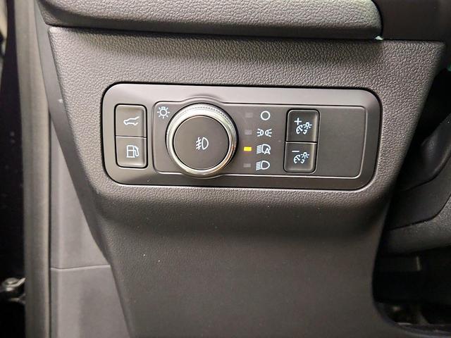 Photo of 2021 Blue Ford Escape