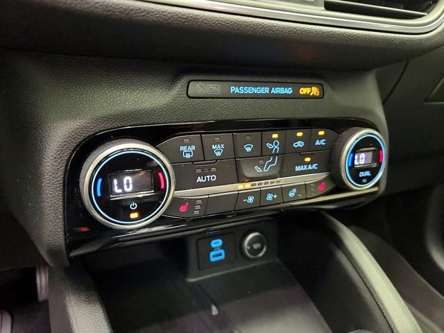 Photo of 2021 Blue Ford Escape