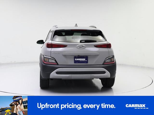 Photo of 2022 Silver Hyundai KONA