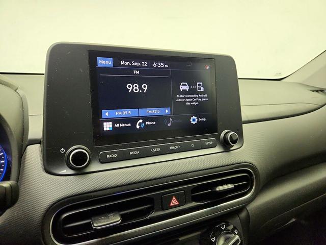 Photo of 2022 Silver Hyundai KONA