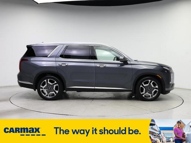 Photo of 2023 Gray Hyundai PALISADE