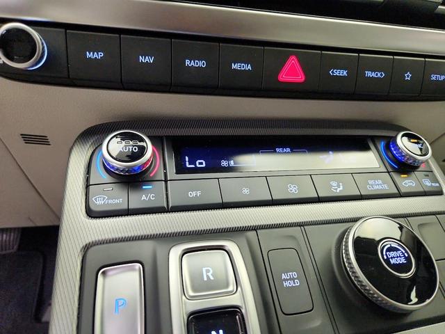 Photo of 2023 Gray Hyundai PALISADE