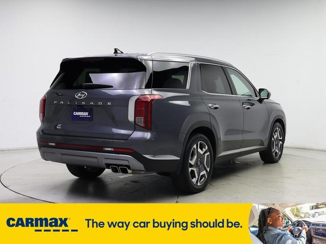 Photo of 2023 Gray Hyundai PALISADE