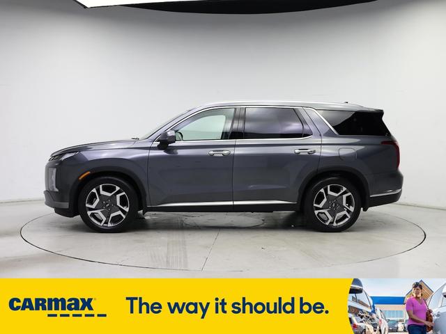 Photo of 2023 Gray Hyundai PALISADE