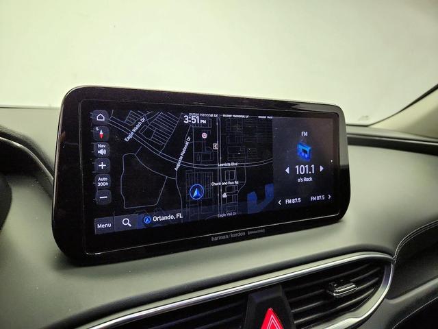 Photo of 2022 Black Hyundai SANTA FE