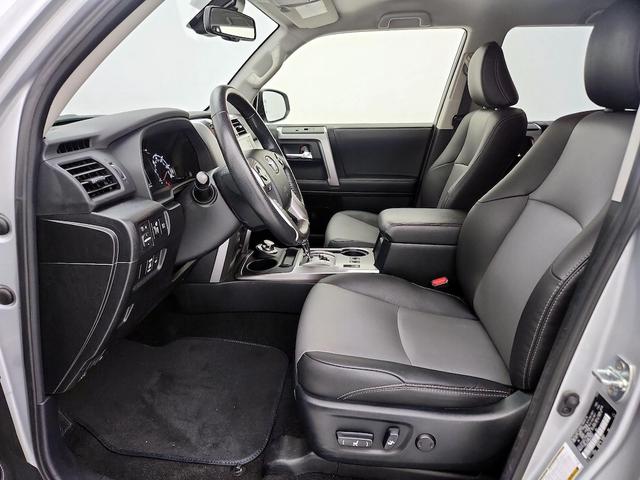 Photo of 2024 Silver Toyota 4Runner