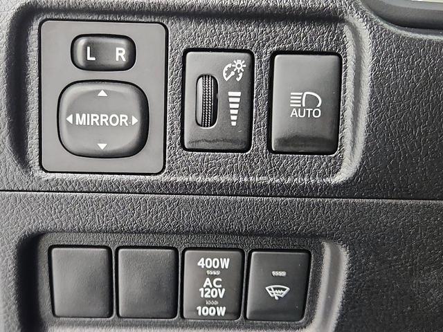 Photo of 2024 Silver Toyota 4Runner