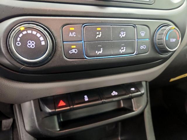 Photo of 2021 Black Chevrolet Colorado