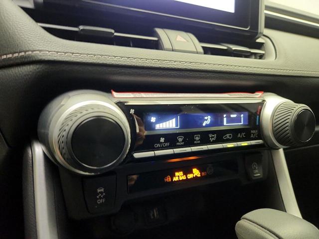 Photo of 2025 Gray Toyota RAV4