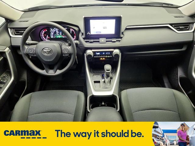 Photo of 2025 Gray Toyota RAV4
