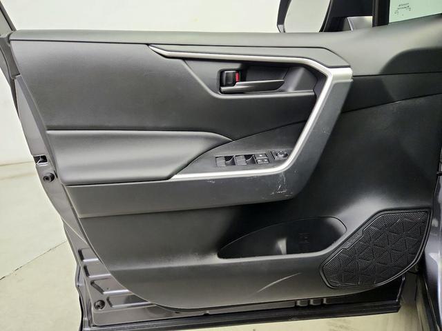 Photo of 2025 Gray Toyota RAV4