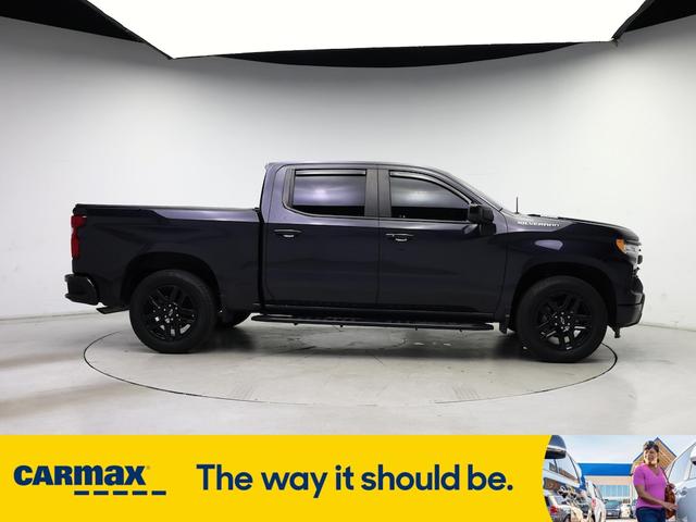 Photo of 2022 Black Chevrolet Silverado 1500