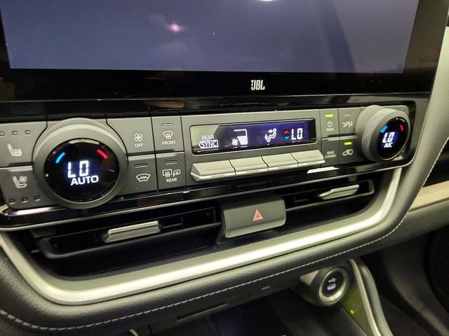 Photo of 2024 Red Toyota Grand Highlander