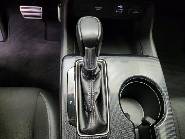 Photo of 2022 Gray Honda Civic