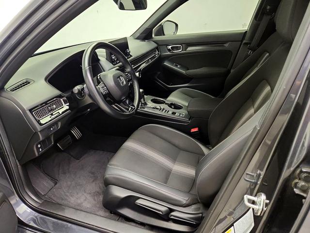 Photo of 2022 Gray Honda Civic