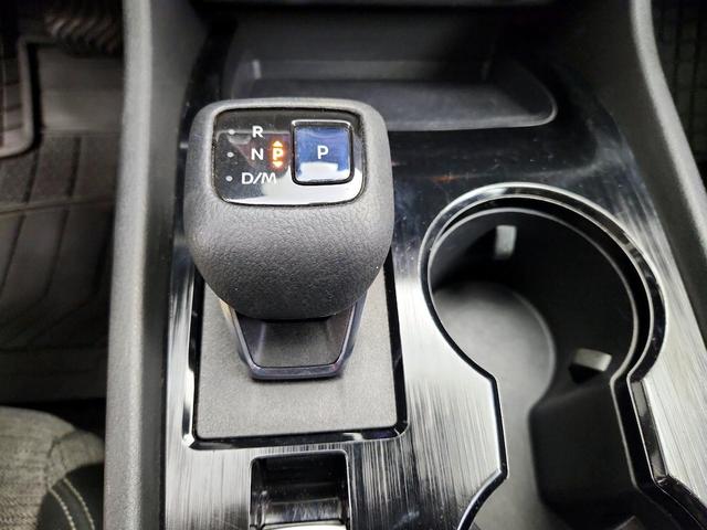 Photo of 2021 Blue Nissan Rogue
