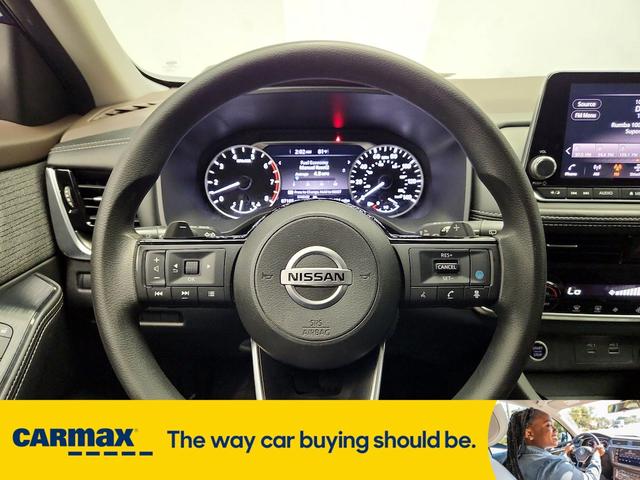 Photo of 2021 Blue Nissan Rogue