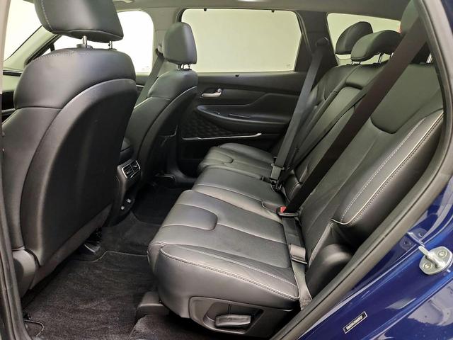 Photo of 2022 Blue Hyundai SANTA FE