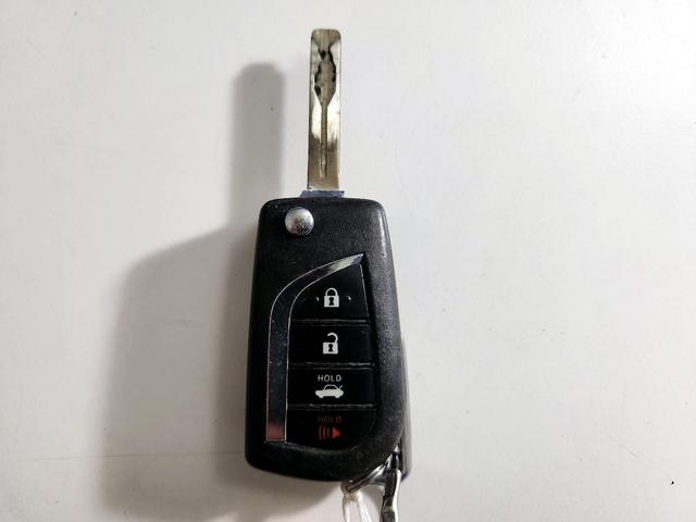 Photo of 2020 Silver Toyota Corolla