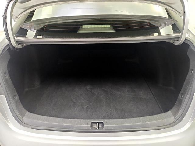Photo of 2020 Silver Toyota Corolla