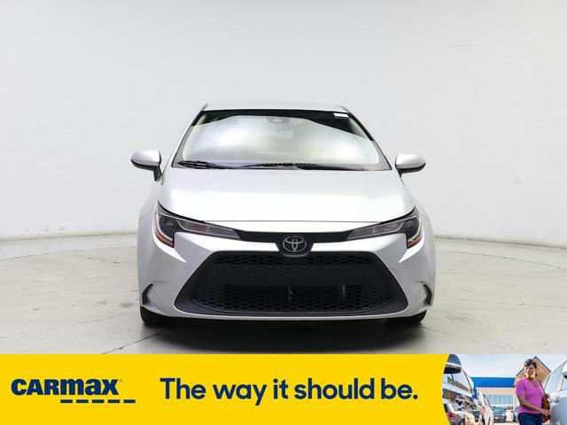 Photo of 2020 Silver Toyota Corolla