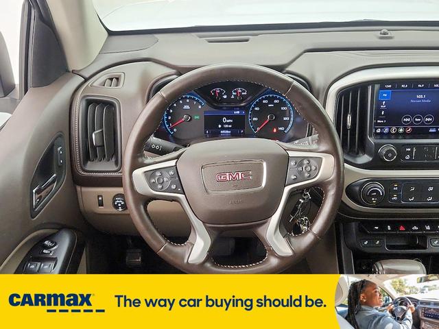 Photo of 2019 White GMC Canyon