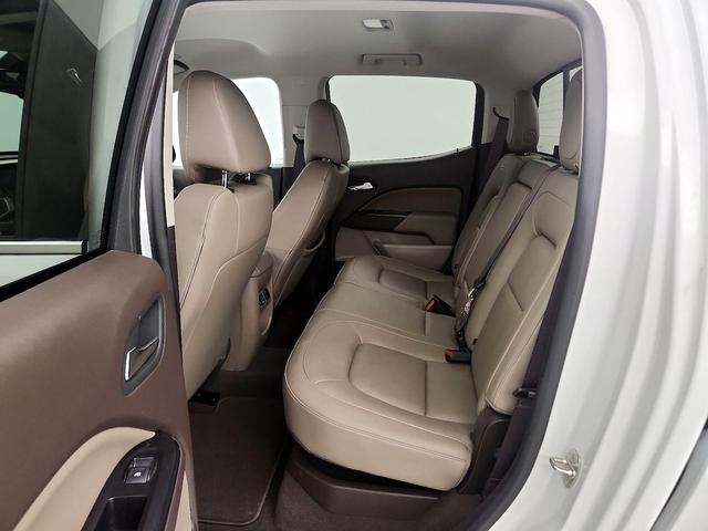 Photo of 2019 White GMC Canyon