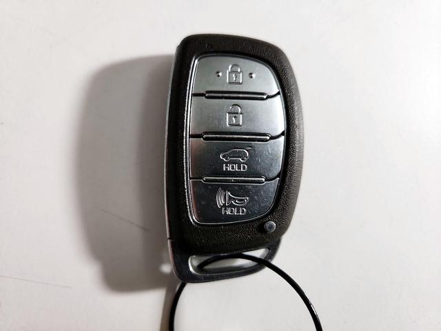 Photo of 2021 Gray Hyundai TUCSON
