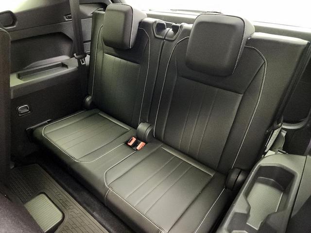 Photo of 2022 White Volkswagen Tiguan