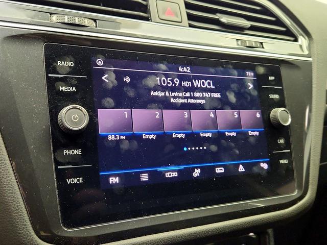 Photo of 2022 White Volkswagen Tiguan