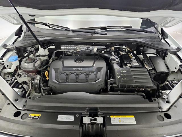 Photo of 2022 White Volkswagen Tiguan