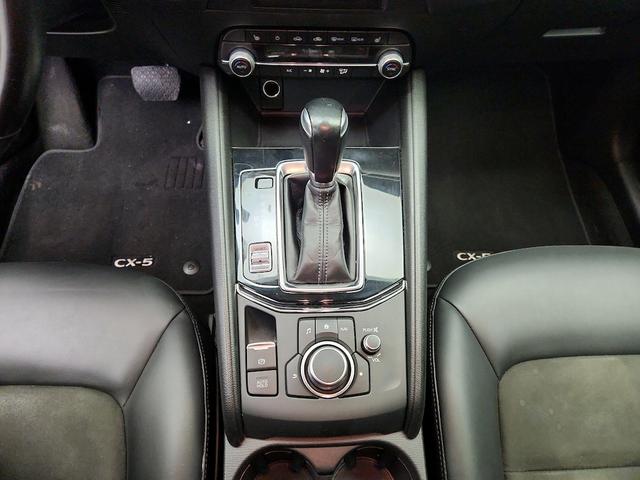 Photo of 2020 White Mazda CX-5