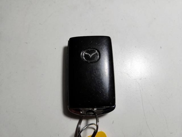 Photo of 2020 White Mazda CX-5