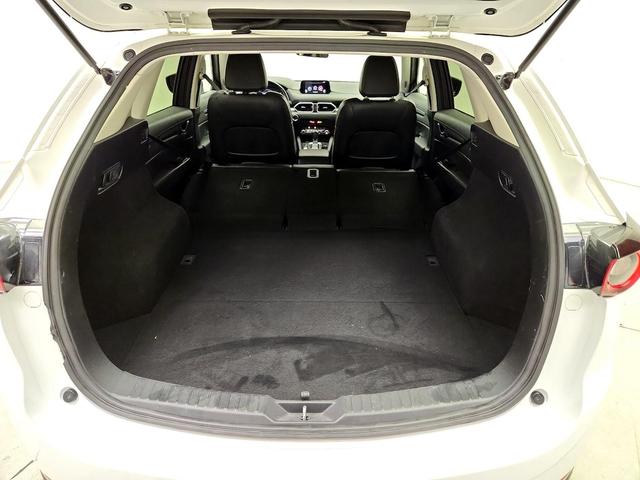 Photo of 2020 White Mazda CX-5