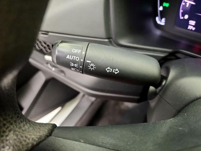 Photo of 2024 White Honda Accord