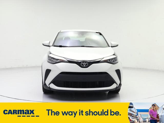 Photo of 2021 White Toyota C-HR