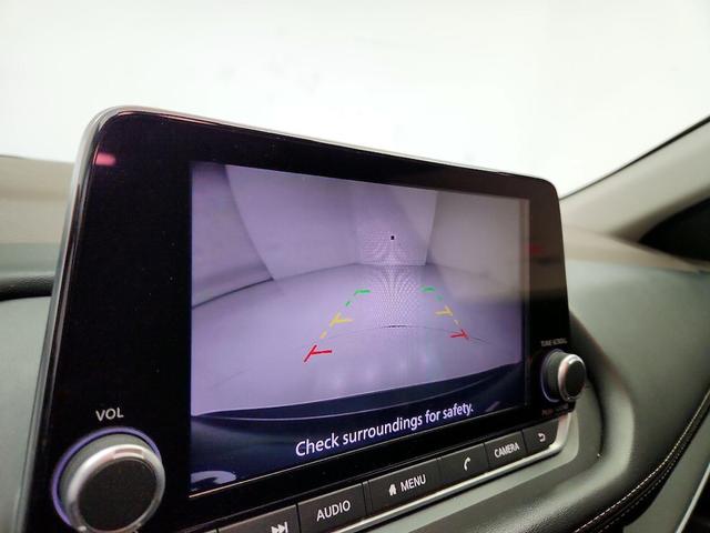 Photo of 2023 Black Nissan Rogue