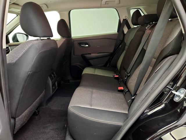 Photo of 2023 Black Nissan Rogue